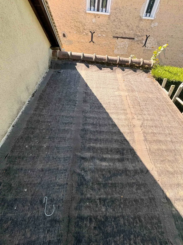 couverture-etancheite-toiture-terrasse-avant (1)